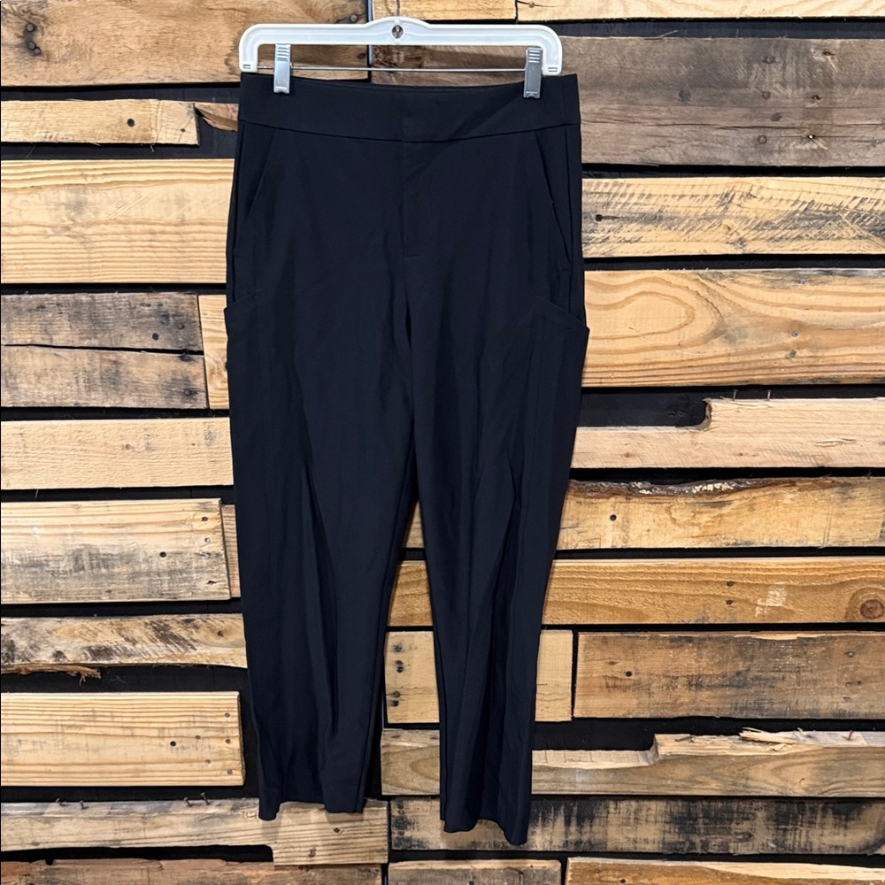 Athleta Black Stellar Straight Crop‎ Pants Size 8